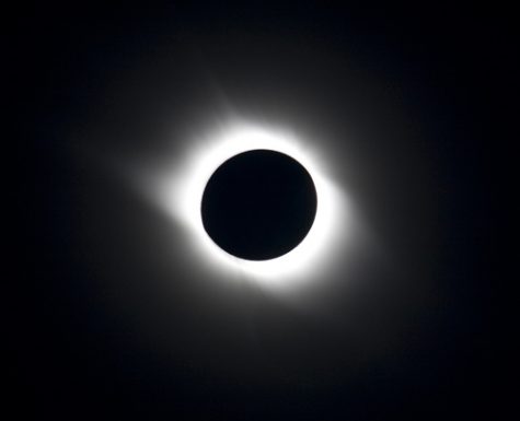 Solar eclipse seen in southwest Chinas Chongqing Municipality, at 9:16 a.m. on Wednesday, July 22, 2009.