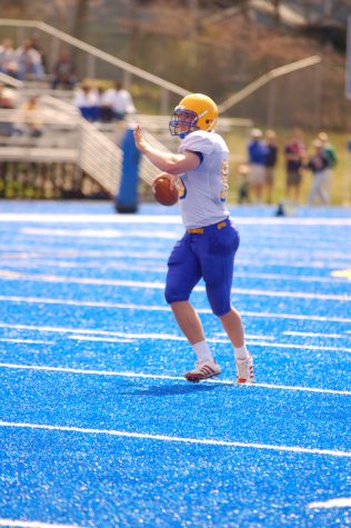 University of New Haven Criminal Justice major and sophomore quarterback of the Chargers #15 Ryan Osiecki had a large role in this Saturday’s win against Lincoln University Lions.