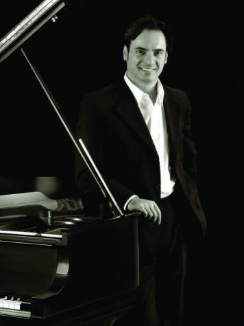 The Music Department of the University of New Haven presented on March 24, 2012 a program of post-1800 works by Beethoven, Brahms, and Mussorgsky performed and interpreted by noted pianist José García-León.  