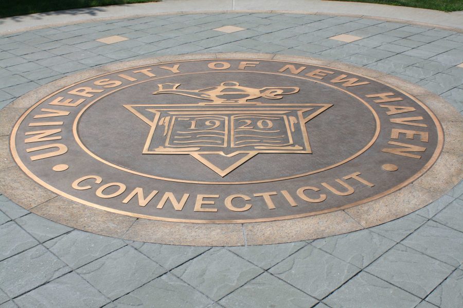The+new+UNH+logo+that+can+be+found+in+front+of+Maxcy+Hall