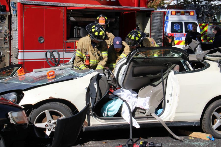 Fire Science Club Stages Mock Crash to Raise Awareness