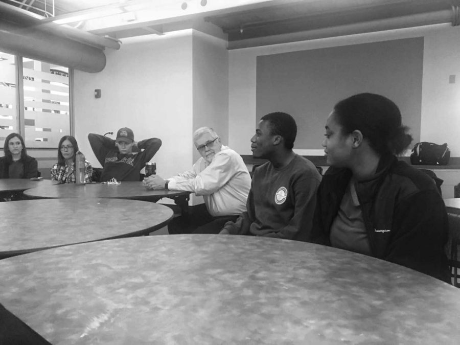 Students Discuss Role of Police in Minority Communities