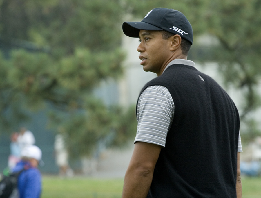 Tiger+Woods+involved+in+Southern+California+car+crash%2C+currently+being+treated+for+injuries