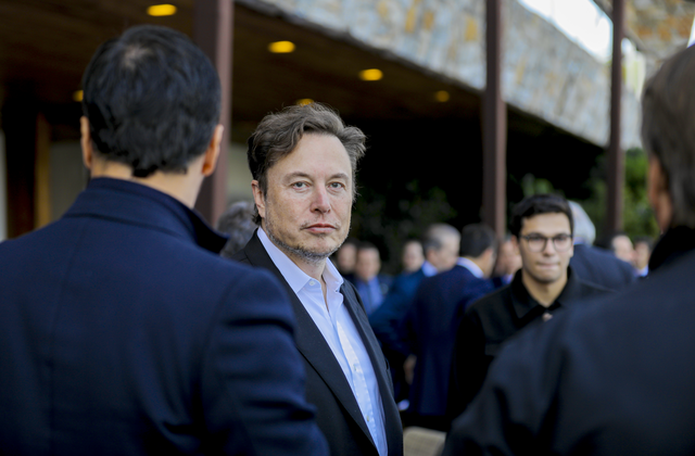 A+photo+of+Elon+Musk.