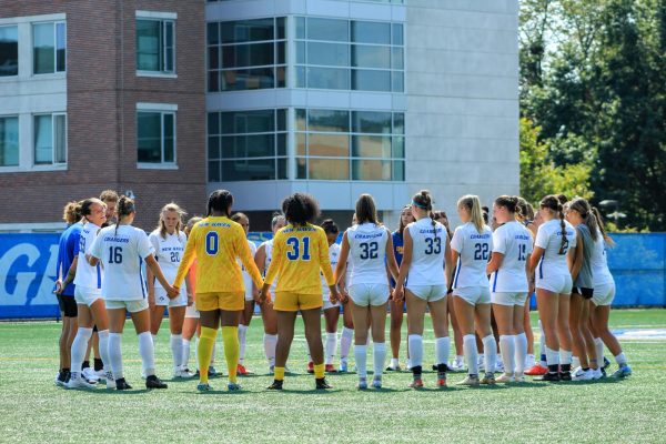 UNH’s women’s soccer team, West Haven, Sept. 14, 2024.